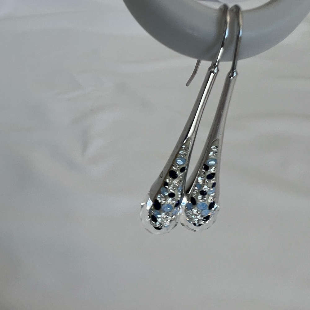 Authentic Swarovski earring.